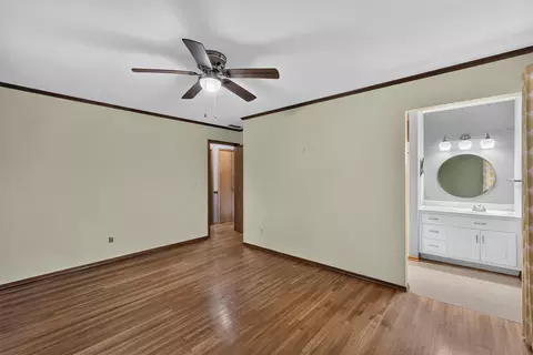 Bedroom - 215 W 6th St, Fulton, MO 65251 photo 1 of 3