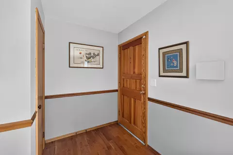 Entry Way - 215 W 6th St, Fulton, MO 65251 photo 1 of 2