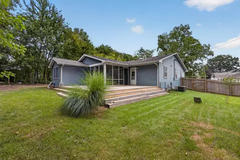 Exterior - 215 W 6th St, Fulton, MO 65251 photo 5 of 7