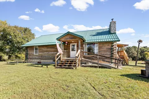 483 Spring Garden Rd, Olean, MO 65064