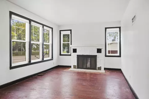 Living - 1127 E Main St, Linn, MO 65051 photo 1 of 4