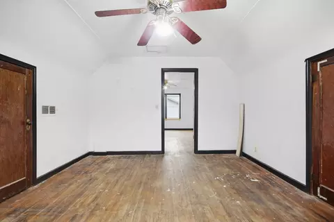 Bedroom - 1127 E Main St, Linn, MO 65051 photo 5 of 5