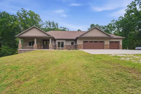 530 N Route O, Rocheport, MO 65279