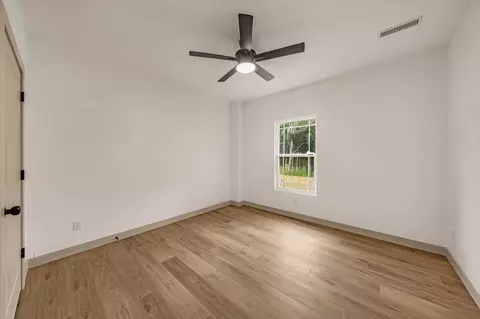 Bedroom - 959 Cochise Dr, Holts Summit, MO 65043 photo 11 of 13