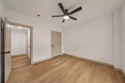 Bedroom - 959 Cochise Dr, Holts Summit, MO 65043 photo 12 of 13