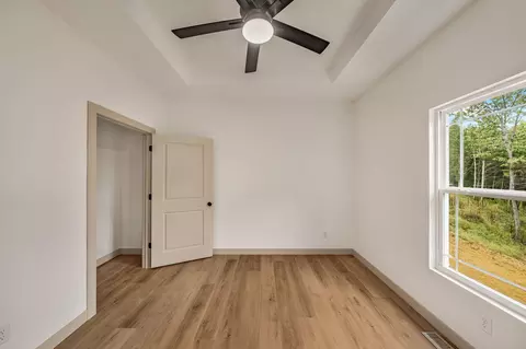 Bedroom - 959 Cochise Dr, Holts Summit, MO 65043 photo 5 of 13