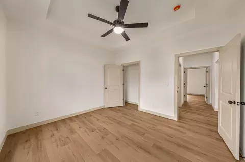 Bedroom - 959 Cochise Dr, Holts Summit, MO 65043 photo 7 of 13