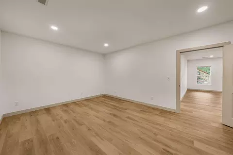 Bedroom - 959 Cochise Dr, Holts Summit, MO 65043 photo 9 of 13