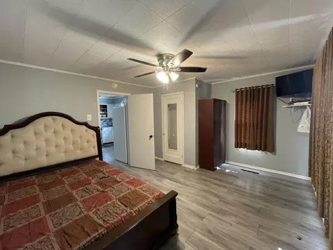 Bedroom - 1010 E Jackson St, Mexico, MO 65265 photo 1 of 4