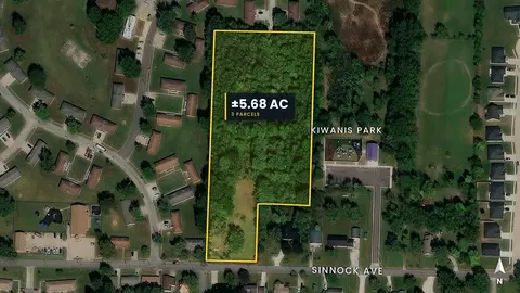 901 Sinnock Ave, Moberly, MO 65270