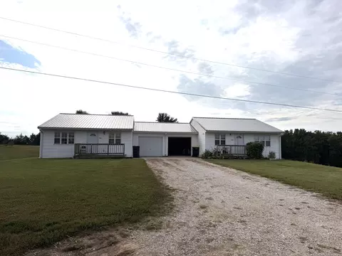 3 Duplexes On Samuel Rdg, New Bloomfield, MO 65063 photo 5