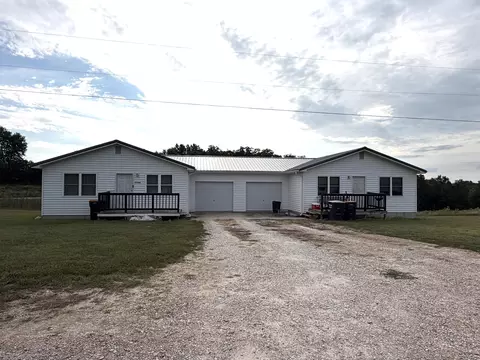 3 Duplexes On Samuel Rdg, New Bloomfield, MO 65063 photo 6