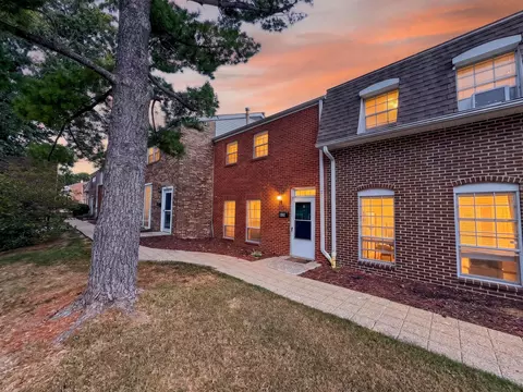 1201 S Old 63 #109, Columbia, MO 65201