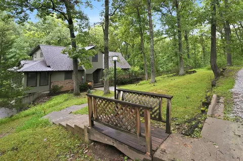 6701 N Bell Rd, Columbia, MO 65202