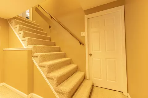 Entry Way - 9755 E Lake San-lynn Rd, Centralia, MO 65240 photo 1 of 1