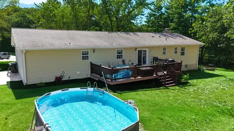 Exterior - 9755 E Lake San-lynn Rd, Centralia, MO 65240 photo 7 of 7