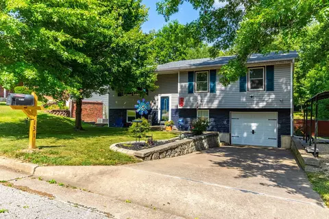 131 W Haven Dr, Jefferson City, MO 65109