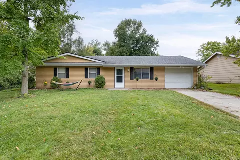 3607 Sierra Madre, Columbia, MO 65203