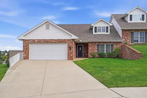 4113 Terra Bella Dr, Jefferson City, MO 65109