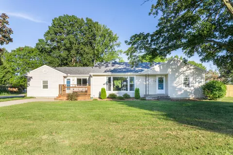 1402 S English Ave, Marshall, MO 65340