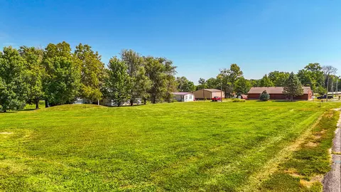 E Smith St, Sturgeon, MO 65284 photo 7