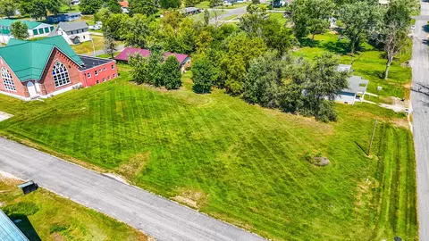 E Smith St, Sturgeon, MO 65284 photo 10