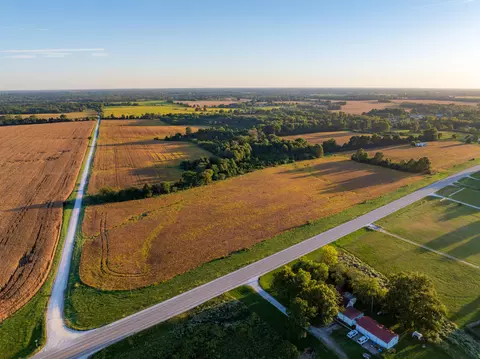 000 E Hwy 24, Moberly, MO 65270 photo 2