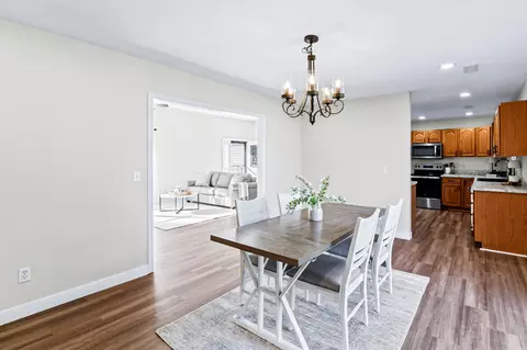Dining - 3206 Palmer Ct, Fulton, MO 65251 photo 4 of 5