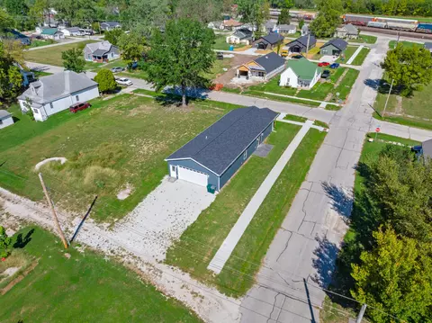 View/Area - 1000 Henry St, Moberly, MO 65270 photo 2 of 4