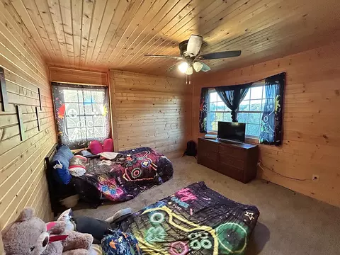 Bedroom - 1375 State Route U, Armstrong, MO 65230 photo 2 of 2