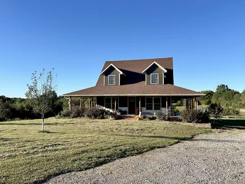 Exterior - 1375 State Route U, Armstrong, MO 65230 photo 2 of 7