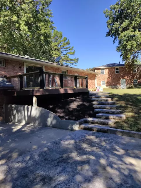 Exterior - 2613 Summit Rd, Columbia, MO 65203 photo 8 of 13
