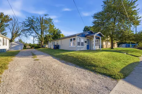 Exterior - 103 W Chestnut St, Fulton, MO 65251 photo 4 of 4