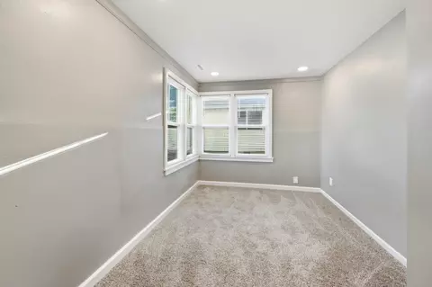 Bedroom - 103 W Chestnut St, Fulton, MO 65251 photo 2 of 3