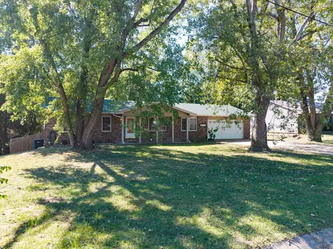 Other - 1913 Lakeview Dr, Fulton, MO 65251 photo 1 of 5