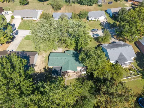 View/Area - 1913 Lakeview Dr, Fulton, MO 65251 photo 2 of 3