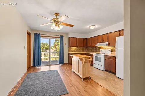 Kitchen - 627-629 Hendricks Dr, Mexico, MO 65265 photo 1 of 2