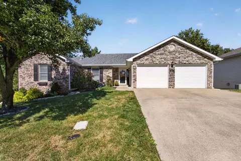 3807 Cheshire Ct, Columbia, MO 65203