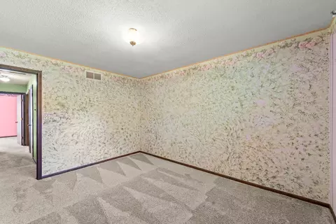 Bedroom - 801 Bradley Ln, Fulton, MO 65251 photo 6 of 6