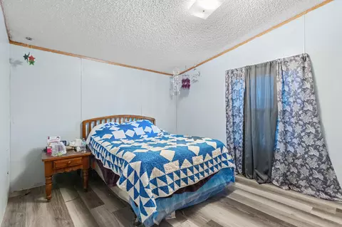 Bedroom - 36138 Highway 5, Salisbury, MO 65281 photo 4 of 5