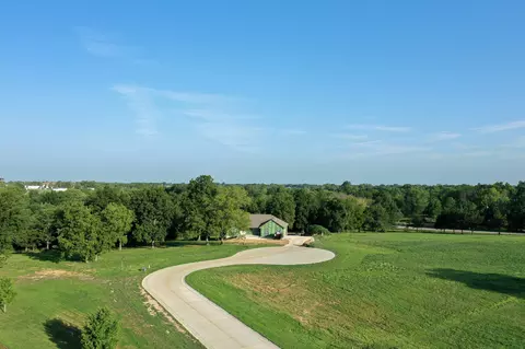 2650 Eagle View Spur, Holts Summit, MO 65043 photo 11