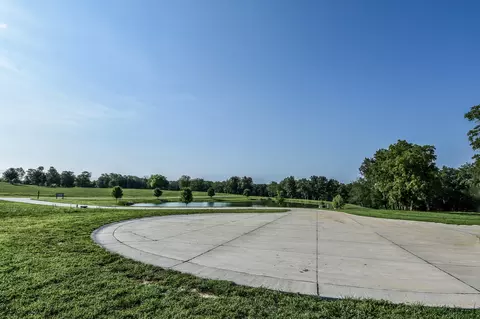 2650 Eagle View Spur, Holts Summit, MO 65043 photo 3