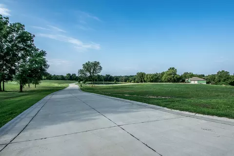 2650 Eagle View Spur, Holts Summit, MO 65043 photo 7