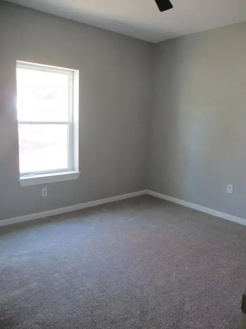 Bedroom - 515 Eastholm St, Mexico, MO 65265 photo 4 of 5