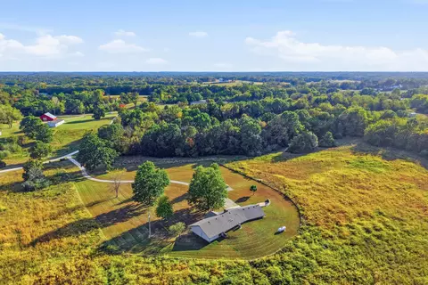 View/Area - 7801 E Route Y, Ashland, MO 65010 photo 2 of 11