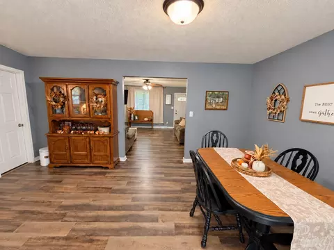 Dining - 217 S Reed St, Centralia, MO 65240 photo 1 of 3