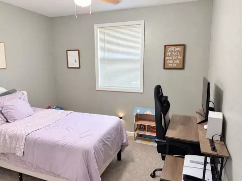 Bedroom - 217 S Reed St, Centralia, MO 65240 photo 6 of 6