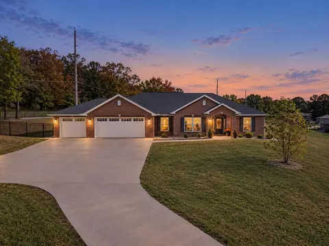 4630 Tanman Ct, Jefferson City, MO 65109