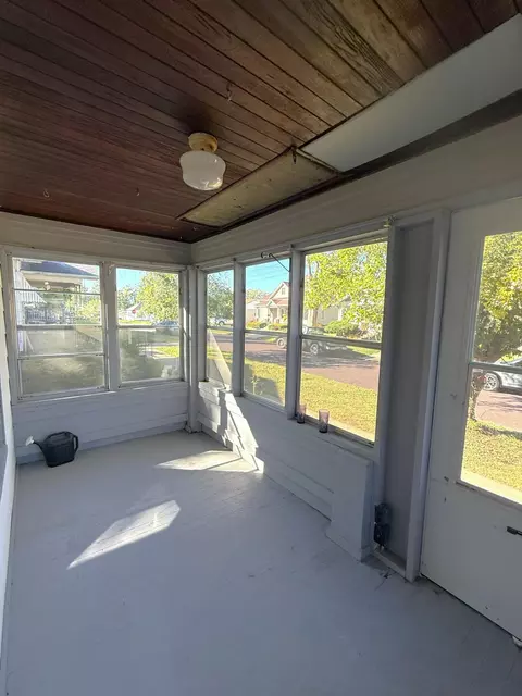 Exterior - 316 E Lee St, Moberly, MO 65270 photo 3 of 3