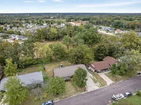View/Area - 501 E Hackberry Blvd, Columbia, MO 65202 photo 4 of 9